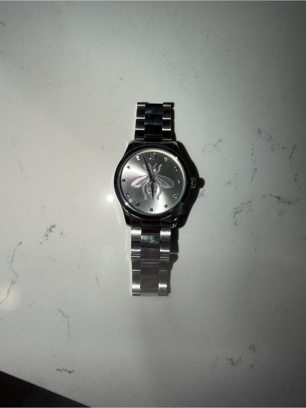 Gucci Silver Bee Dial Stainless Bracelet Watch - Picture 2 of 3